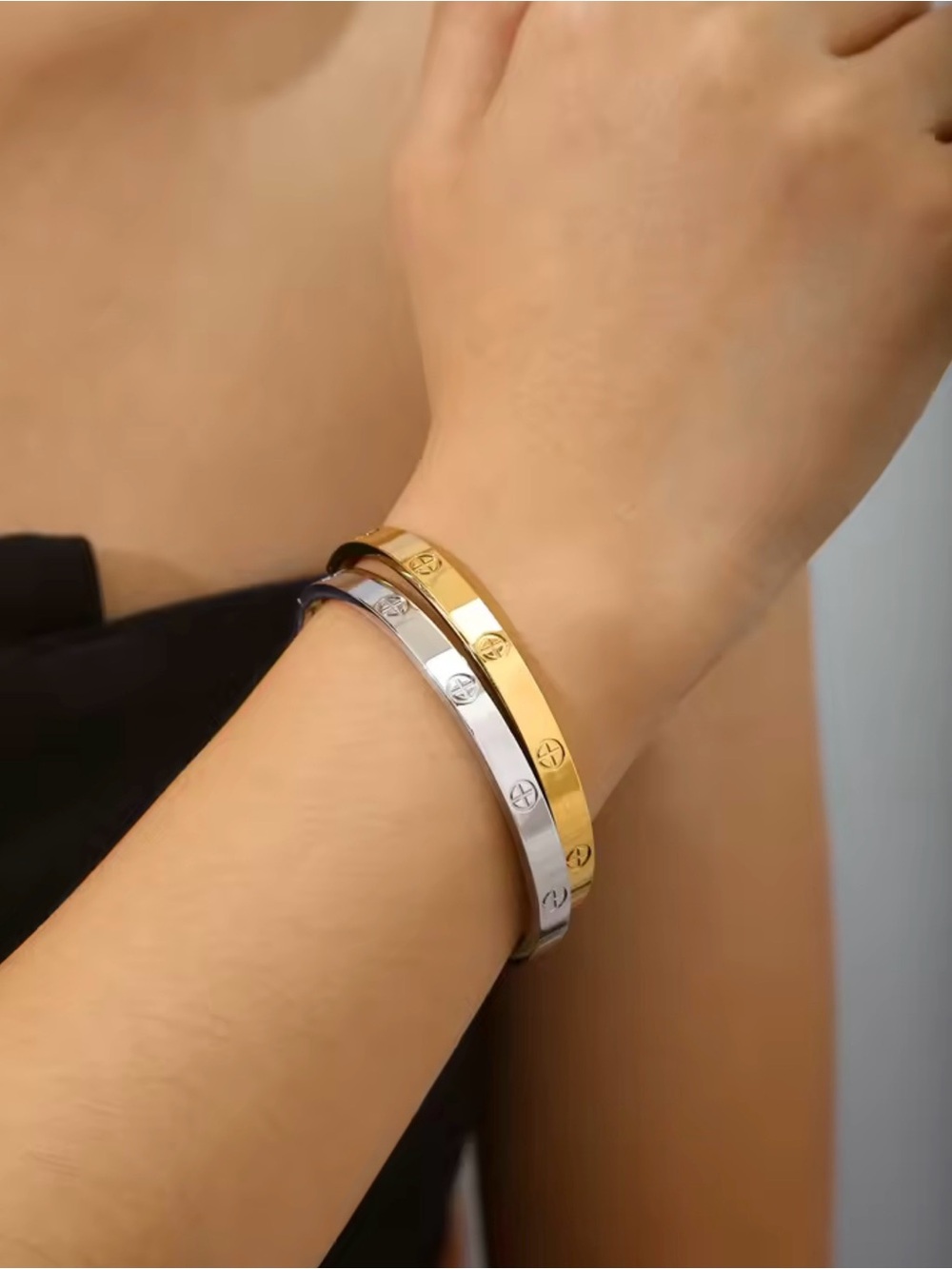 Elegant Gold and Silver Twin Bangle Bracelets - Women's Jewelry - Picture 3 of 6